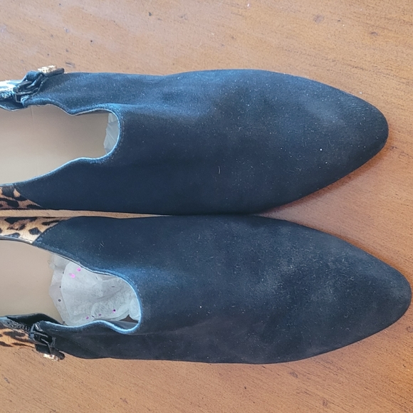 Animal print Cole Haan booties fur/suede. SEXY! NWOT. Size 9.5 - Picture 2 of 10